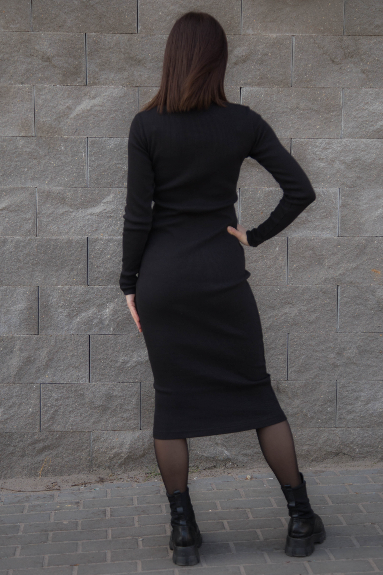 Платье женское М-17063 (Размер:84-90-158,164 Цвет:черный)