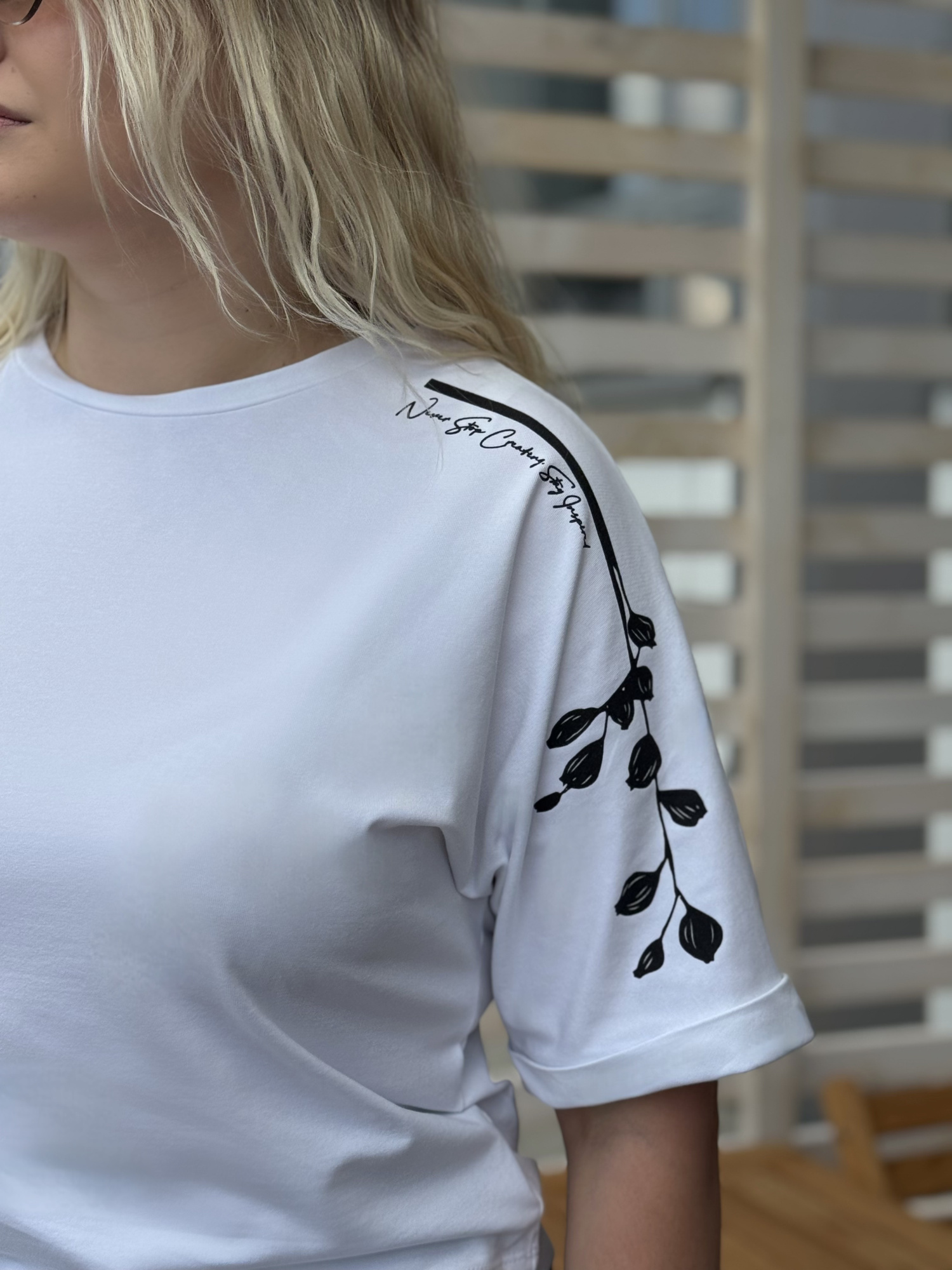 Футболка женская М-13702 (Размер:96-102-158,164 Цвет:белый)