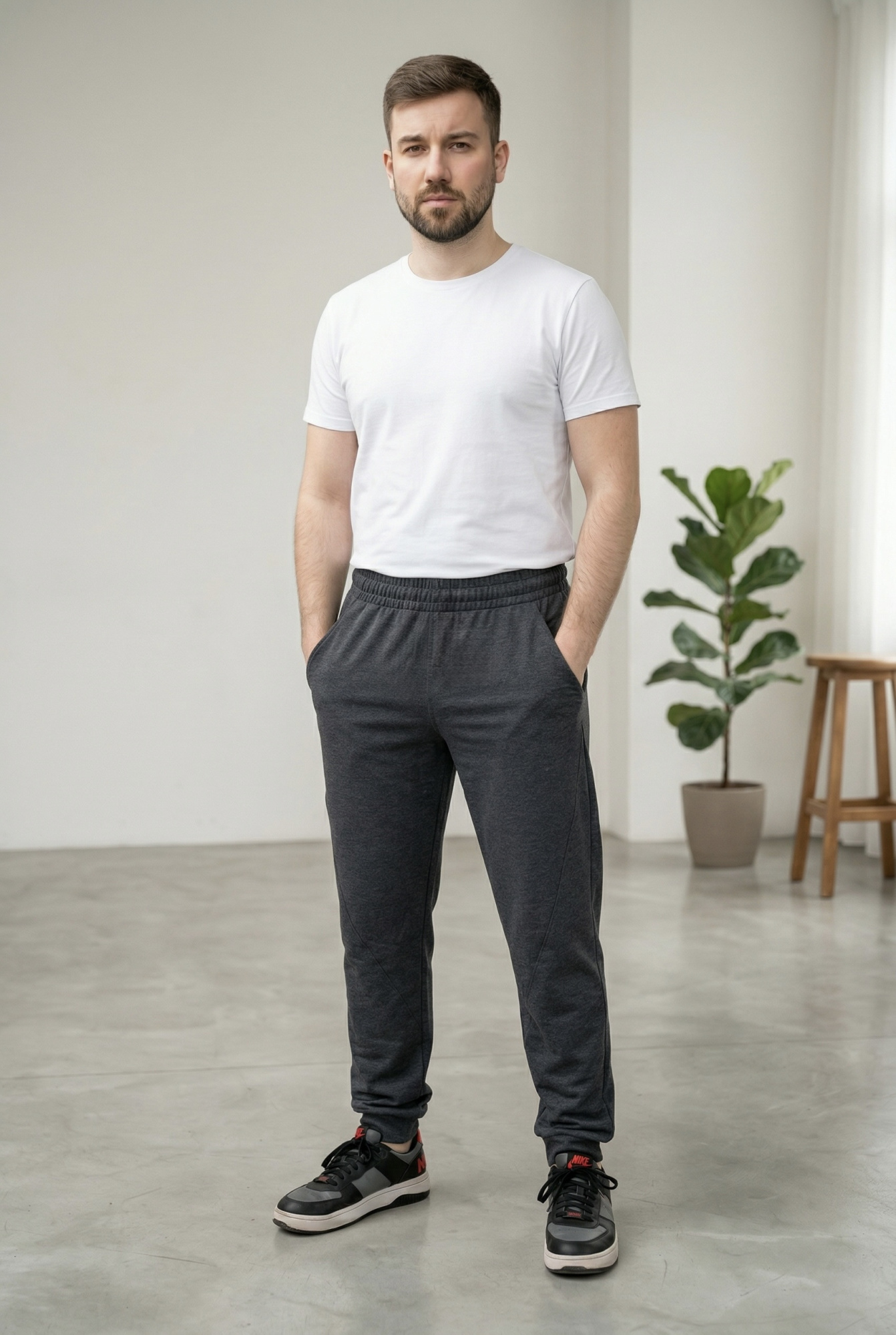 Брюки спортивные мужские М-У22113 (Размер:120-110-182 Цвет:антрацит)