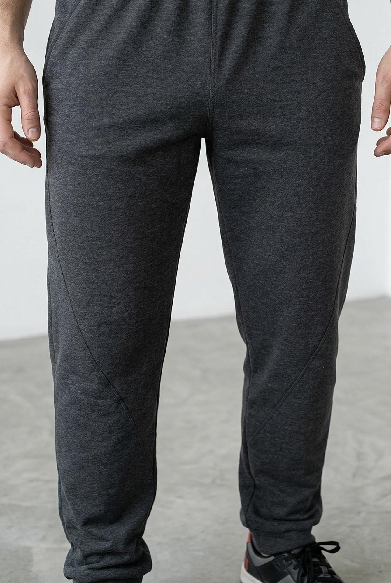 Брюки спортивные мужские М-У22113 (Размер:120-110-182 Цвет:антрацит)