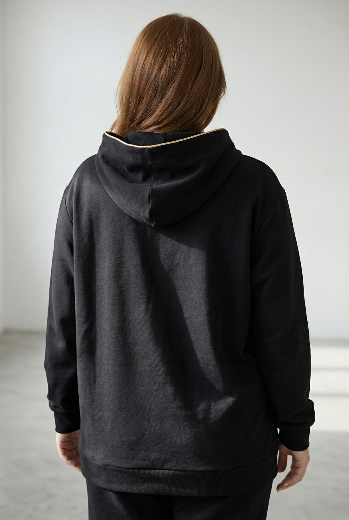 Джемпер женский М-У13736 (Размер:96-102-158,164 Цвет:черный)